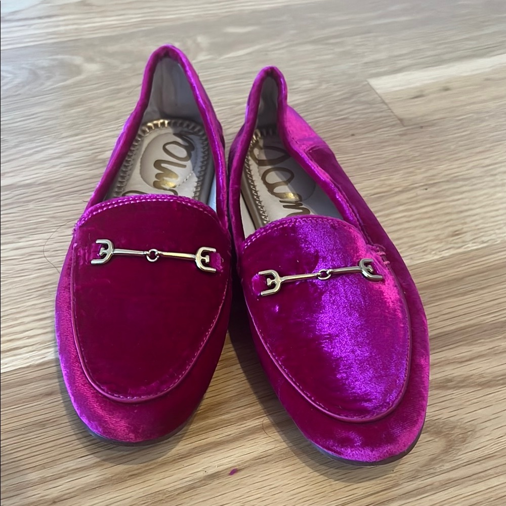 Sam Edelman Velvet Loafers in Pink, size 1